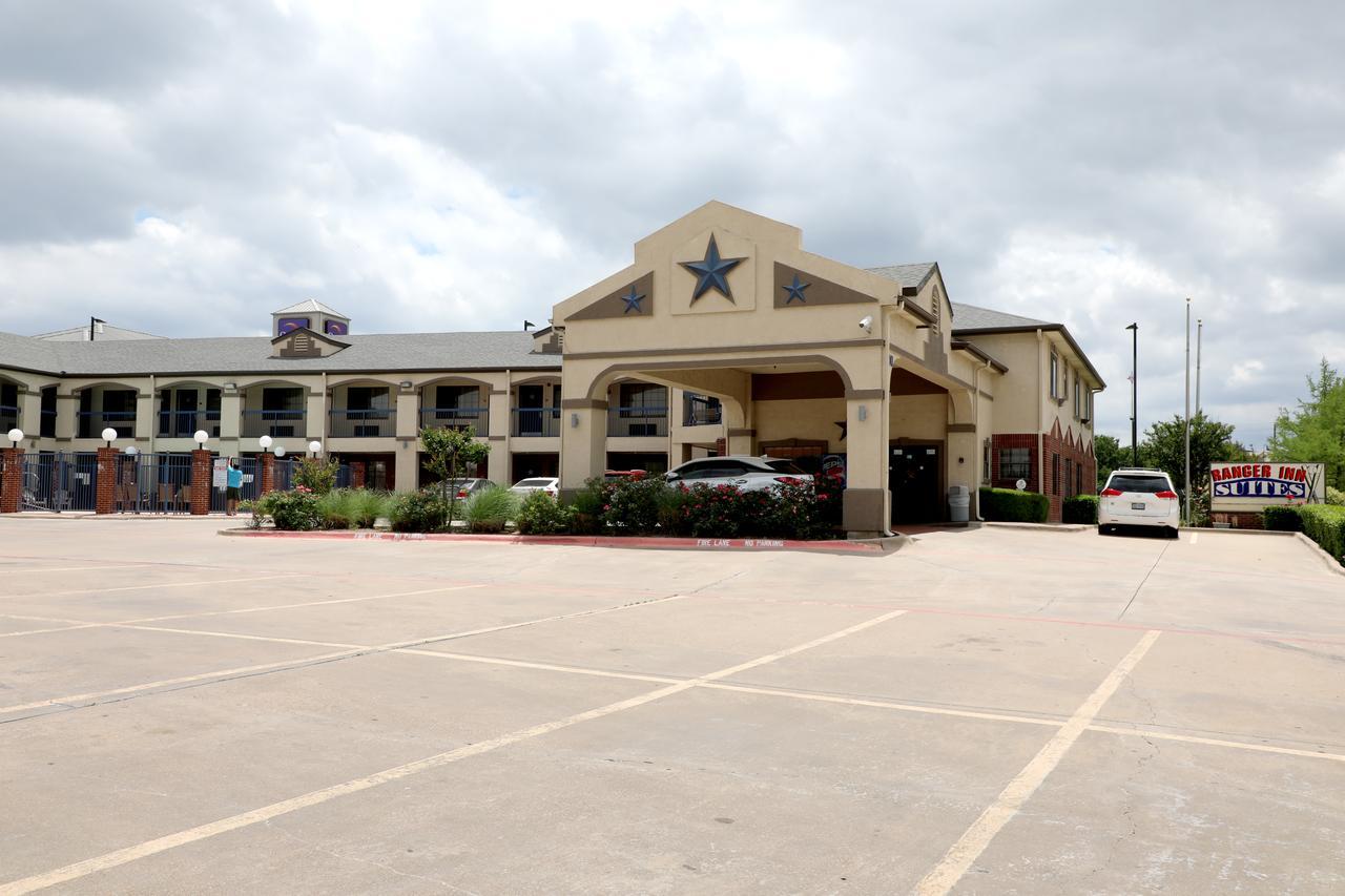 Ranger Inn & Suites Arlington Exterior photo